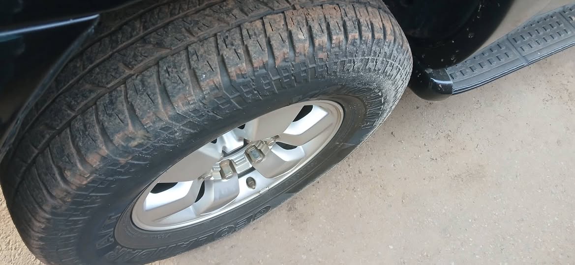 A picture of TOYOTA SURF