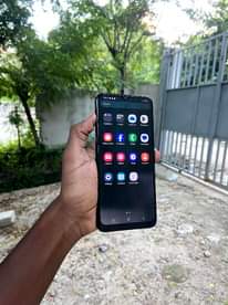 A picture of Samsung A04e