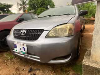 A picture of 2003 Toyota Corolla manual gear in good condition sound engine