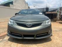 A picture of CHECK THIS OUT FOREIGN USED TOYOTA CAMRY SE 2014 MODEL