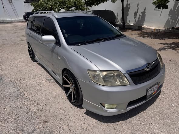 toyota fielder