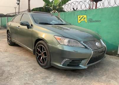 A picture of ALB Autoshop Vehicle Brand Lexus ES 350 Year 20102013 Price