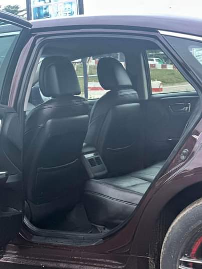 A picture of NEATLY USED 2013 AVALON IN A SUPERB PERFORMANCE WITH A