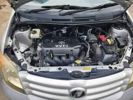 A picture of TOYOTA IST