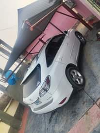A picture of Lexus RS 350