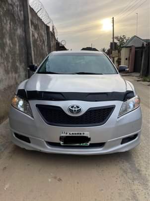 A picture of Toyota Camry se 2008 spider