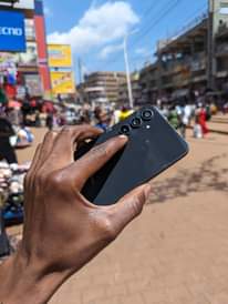 A picture of Samsung A54 870k 0752247673