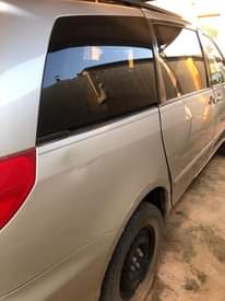 A picture of 2006 Toyota sienna