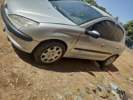 A picture of CLEAN USED MANUAL PEUGEOT 206
