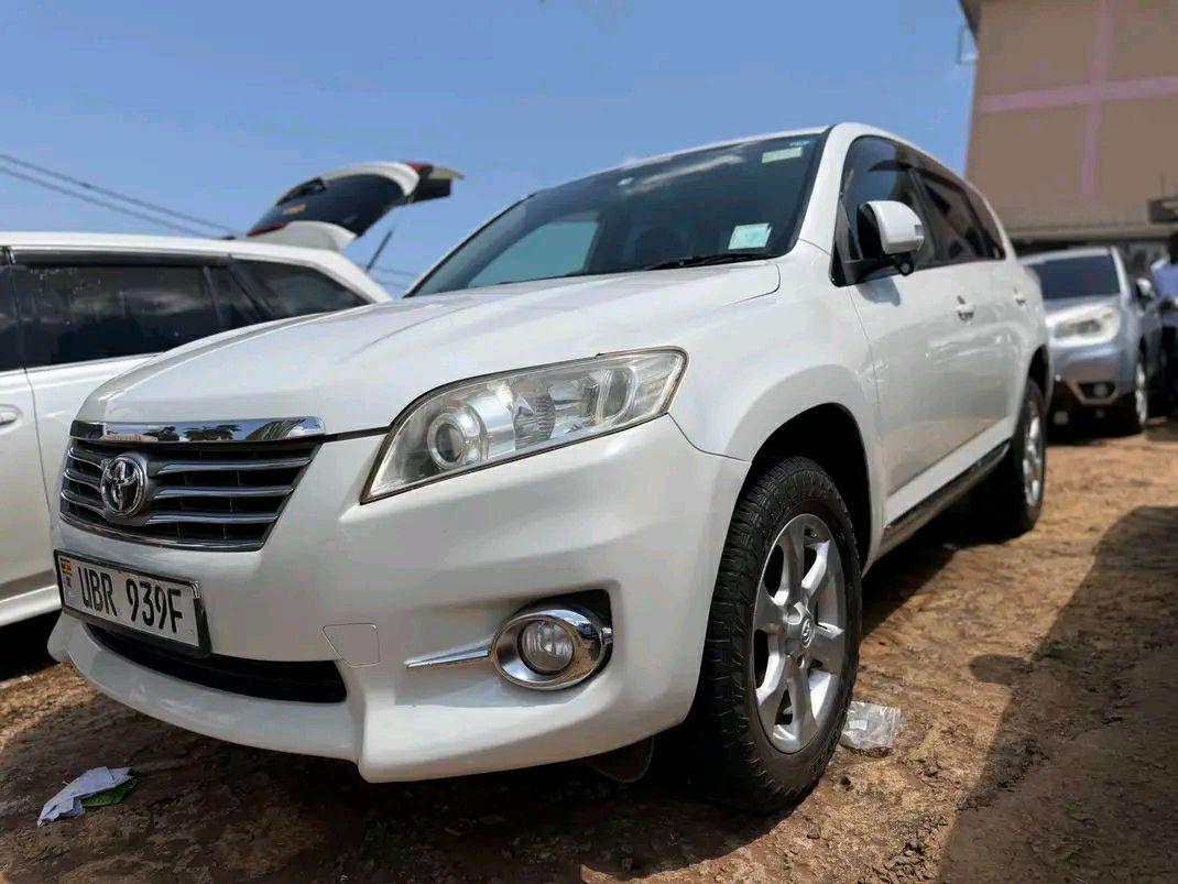 A picture of Vanguard 2011 for sale 48millions call 0755622807