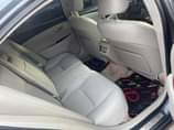 A picture of This is toks standard Nigerian used lexus Es350 full option