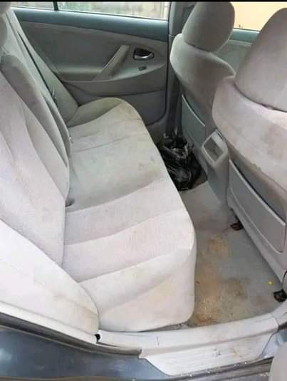 A picture of Toyota Camry 2011 with good engine but bad gear and