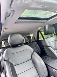 A picture of Extreme clean foreign used Mercedes Benz ML350 2014 model with