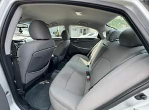 A picture of 2012 model Hyundai sonata Full option clean title Distress sales