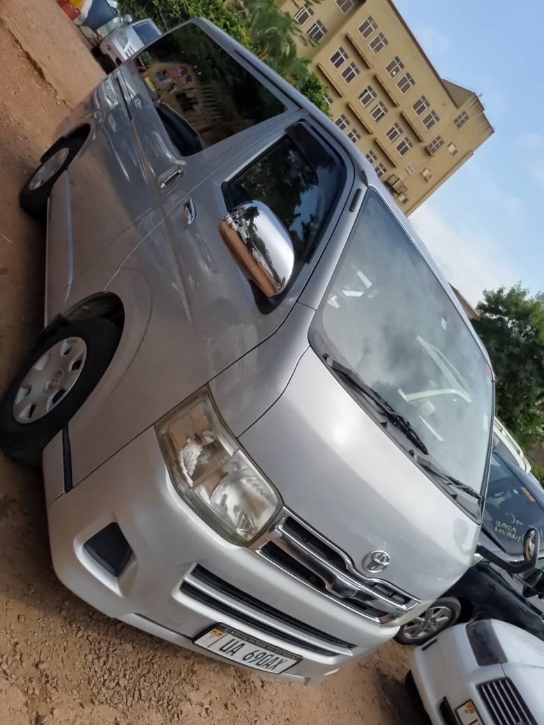 A picture of Toyota Drone Diesel Engine Model 2011 Automatic For Sale 0704482571