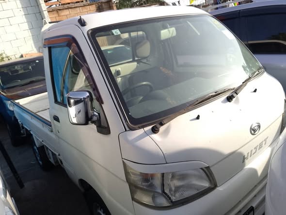 A picture of Toyota Hijet Manual For Sale 0704482571 Call Whatsapp