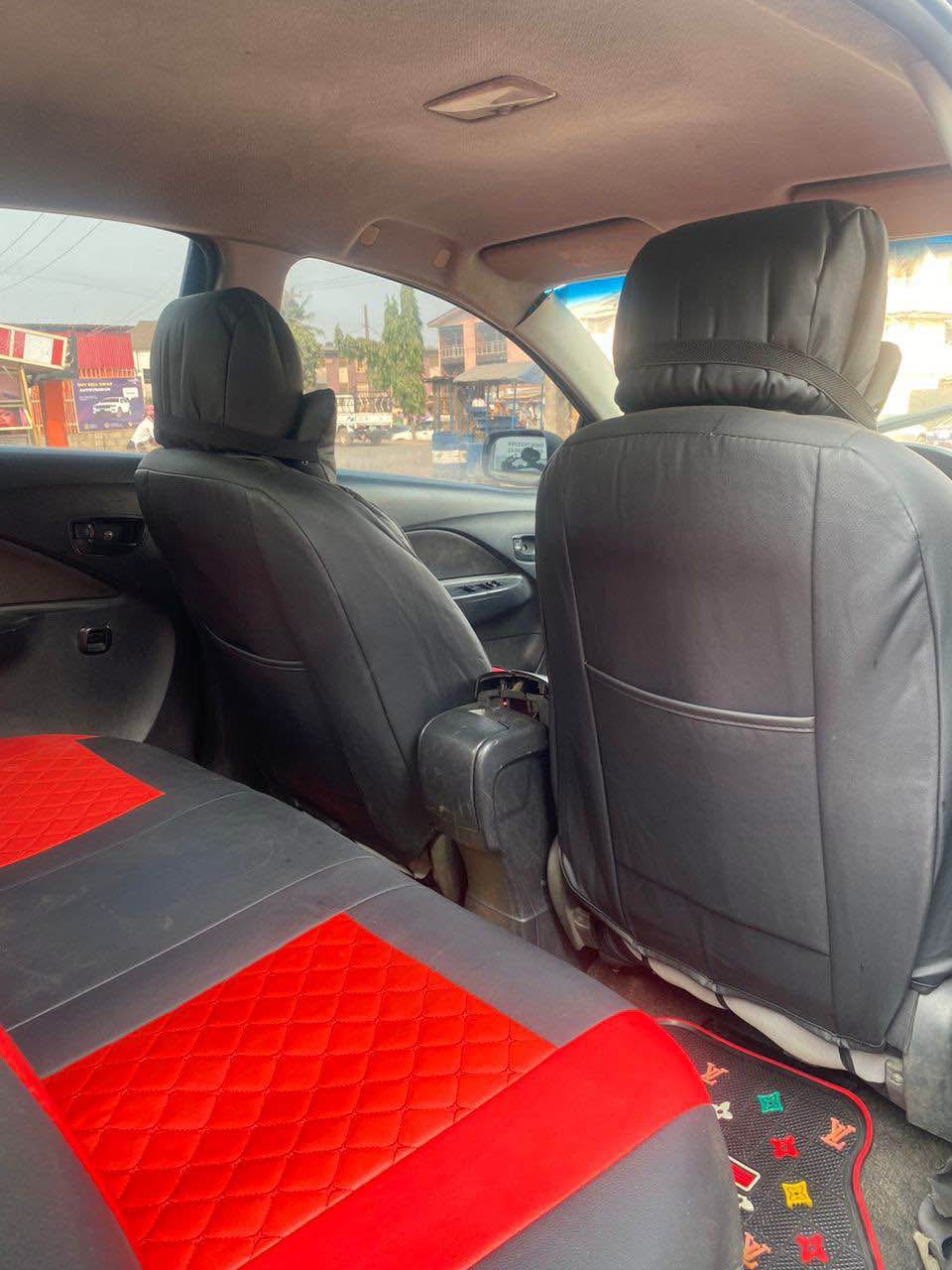 A picture of V clean 2008 Toyota Yaris Painted on first body Clean