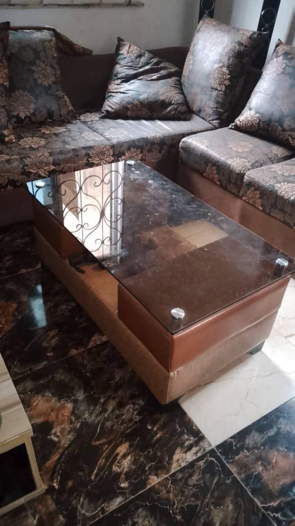 A picture of Chairs