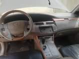 A picture of Toyota Avalon 2007