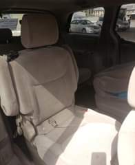 A picture of Danny YunG Smarts Autos Neat Toyota Sienna 06 Very Sound