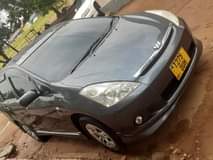 A picture of TOYOTA WISH KALI INAUZWA 5 5M 0755353884