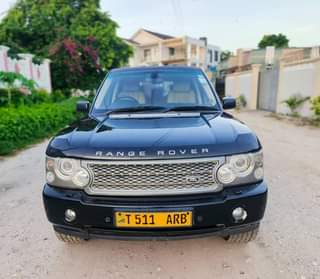 A picture of RANGE ROVER VOGUE