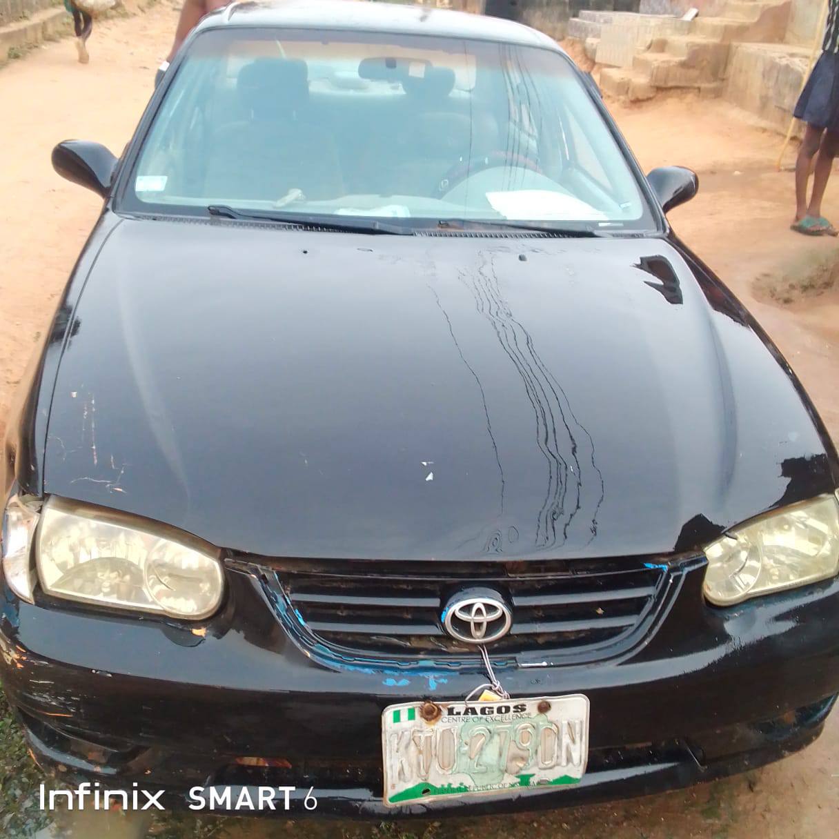 A picture of Toyota Corolla 2000