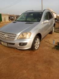 A picture of Neatly Used ML350 2006 Model First Body With Every Thing