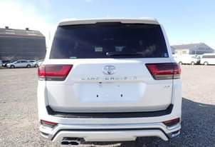 A picture of TOYOTA LANDCRUISER ZX LC300