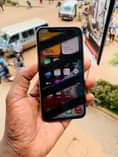 A picture of Iphone x with faulty front camera