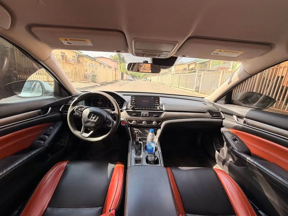 A picture of Distress 2018 Accord
