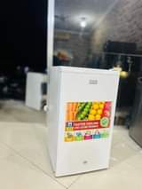 A picture of Nauza frij langu 270k piga simu 0748499764