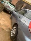 A picture of Toyota matrix 06