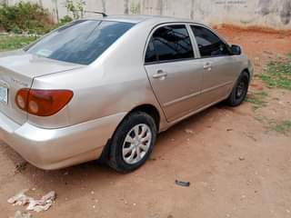 A picture of 2006 Corolla with everything working perfectly going for just 3
