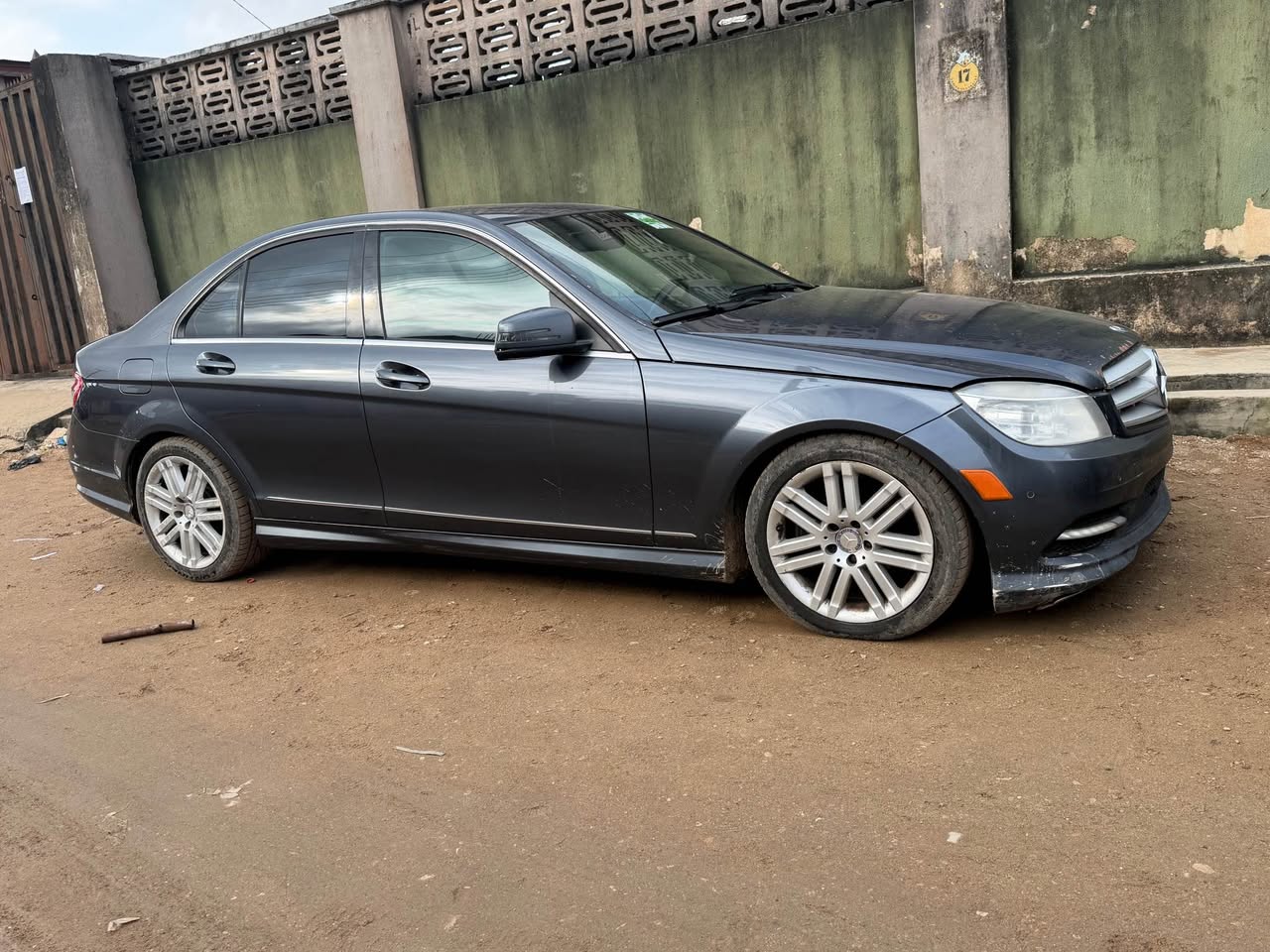 A picture of Benz c250 2011