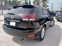 A picture of Toyota harrier
