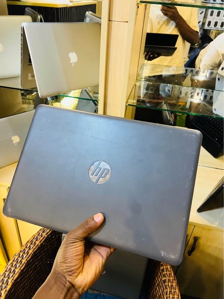 A picture of Hp laptop