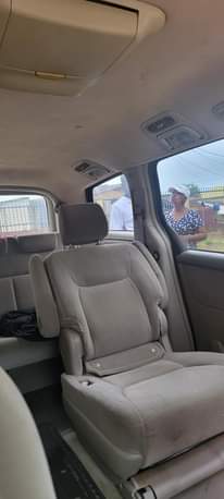 A picture of 2005 Toyota Sienna Nigeria Used