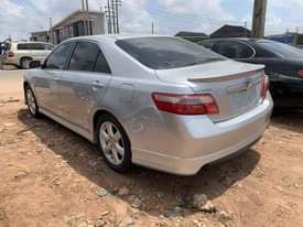 A picture of Toyota Camry sport 2008