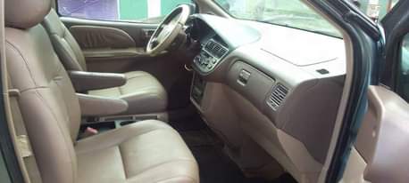 A picture of 2002 Toyota sienna Sienna