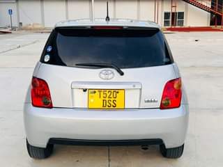 A picture of TOYOTA IST