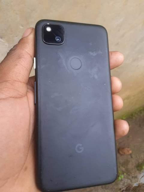 A picture of Google pixel 4a