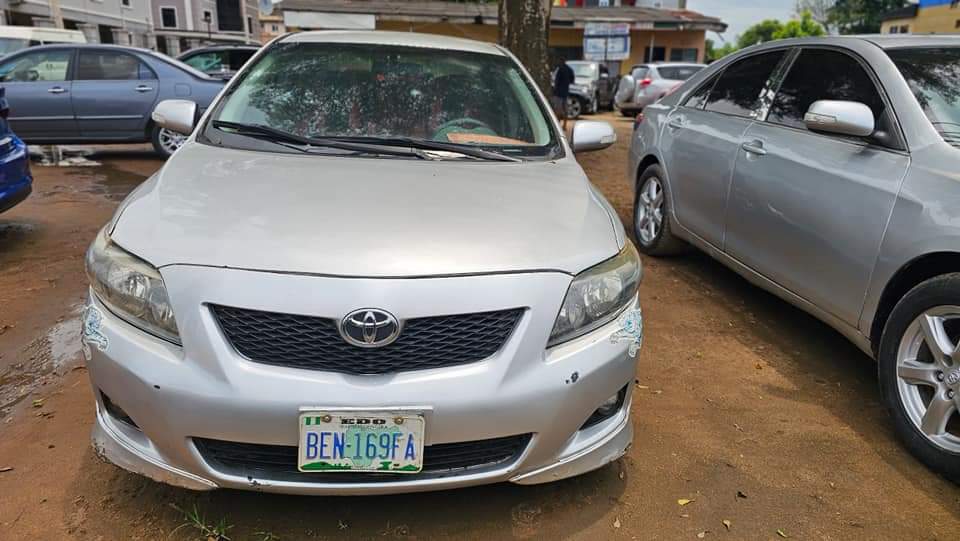 A picture of Sharp Deals Extremely Clean Registered 09 10 Corolla Sport Edition