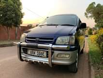 A picture of Toyota Noah 2WD Model 1999 Engine 2 0cc Price 15M