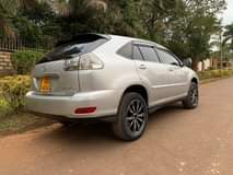 A picture of Toyota Harrier Model 2006 Engine 3 0cc Price 35M Available