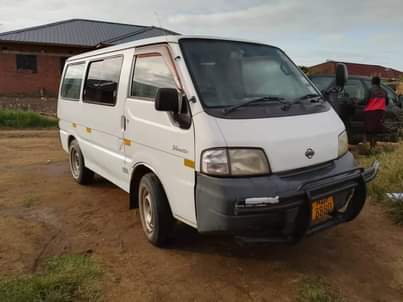 nissan vanette