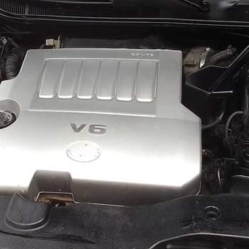 A picture of Toyota Camry 07 08 sport edition untouched engine and gear