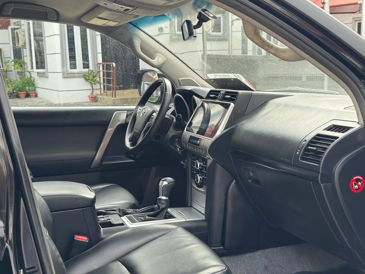 A picture of 2017 Land Cruiser PRADO
