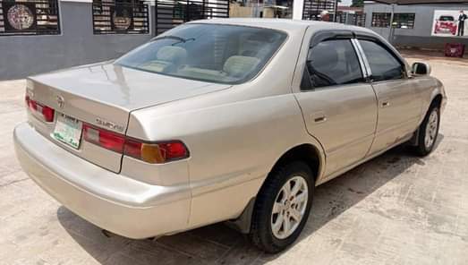 A picture of Nigerian Used Toyota Camry LE 1999 Pencil Light available for