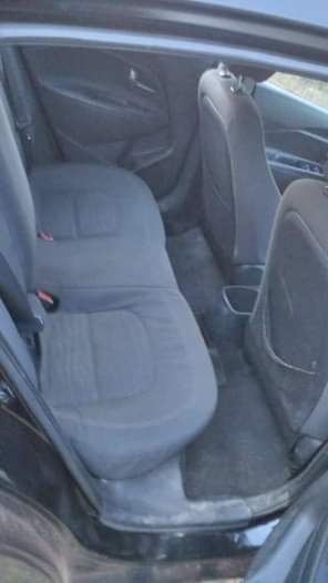A picture of 2012 Kia Going for 1 650 000 All in good
